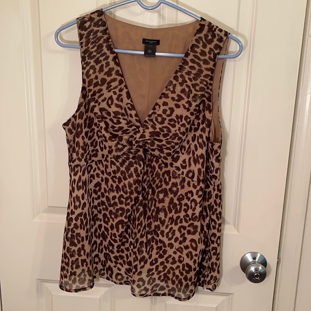 Ann Taylor Leopard print sleeveless top